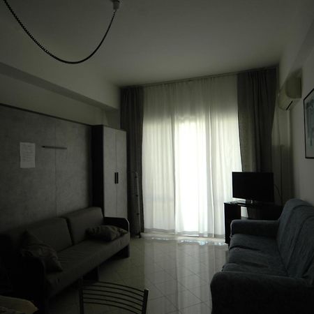 リミニCasa Rosaアパートメント エクステリア 写真
