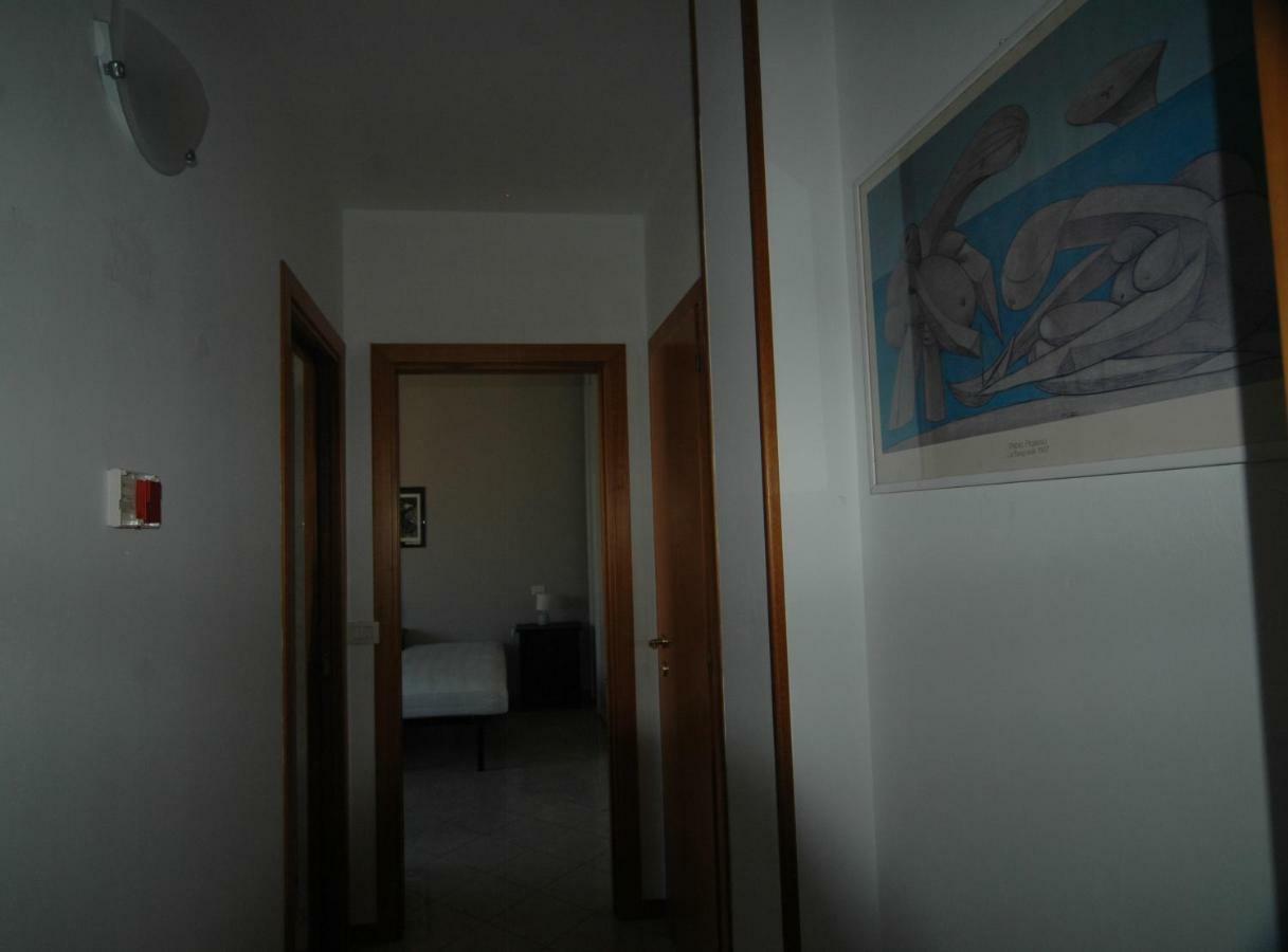 リミニCasa Rosaアパートメント エクステリア 写真